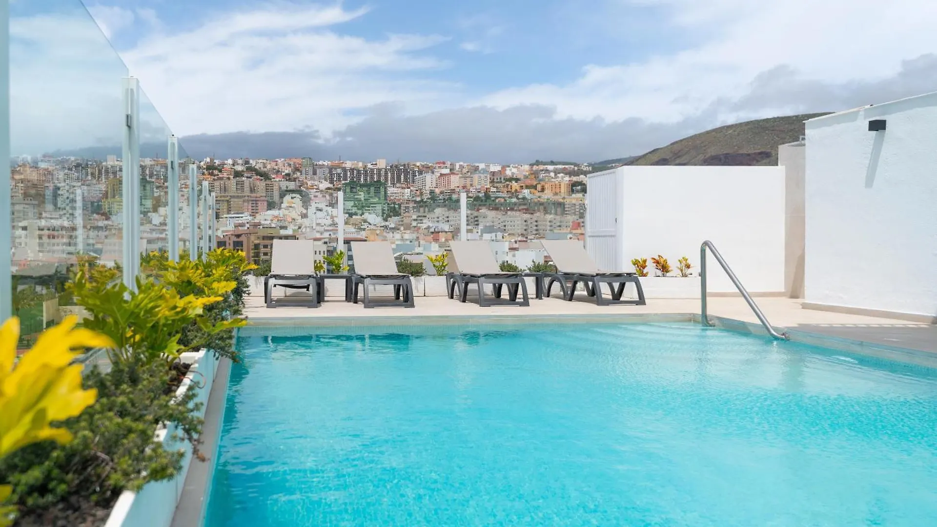 Apartment Apartamentos Bruja Santa Cruz de Tenerife