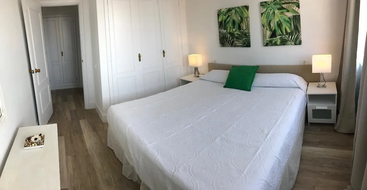 Apartamentos Bruja Santa Cruz de Tenerife Spagna